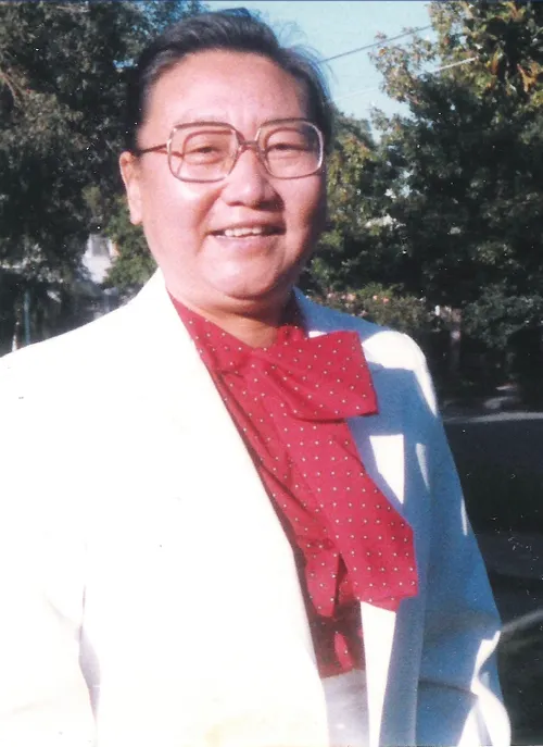 Image of Dr Miriam Lee